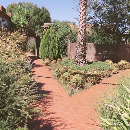 The Wilds Lodge Kuruman Exterior photo