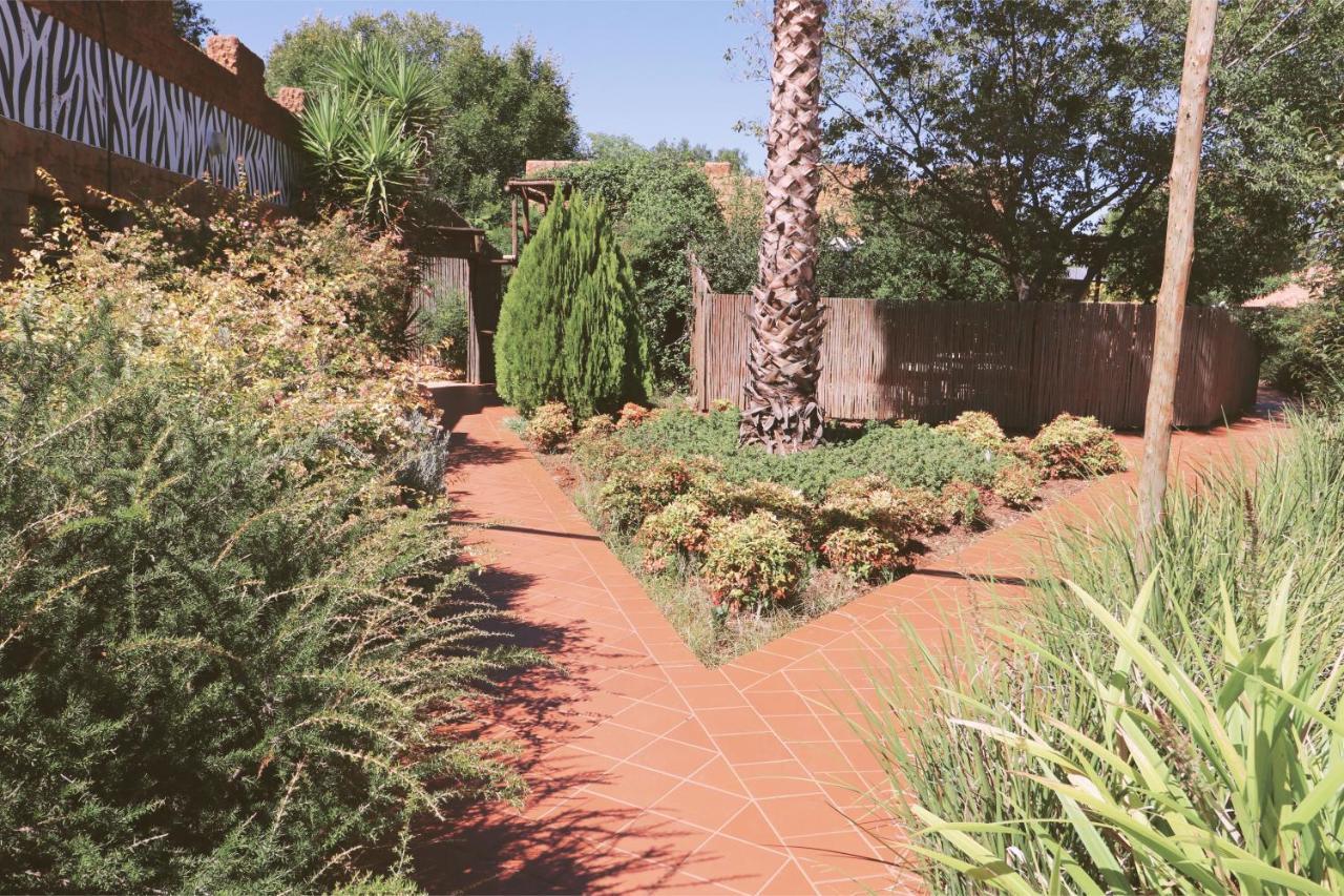 The Wilds Lodge Kuruman Exterior photo