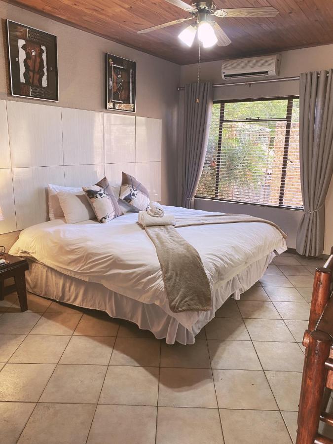 The Wilds Lodge Kuruman Exterior photo