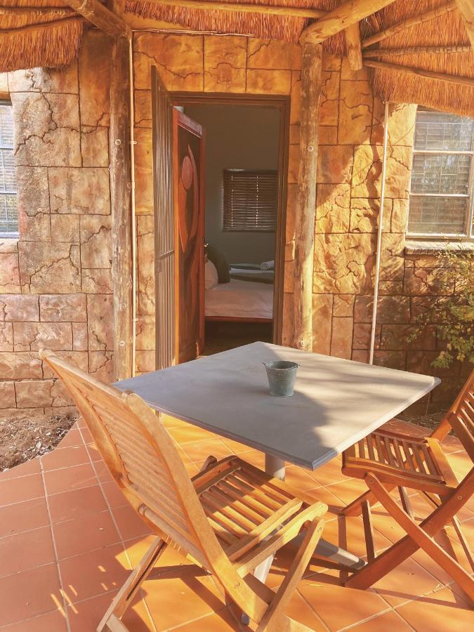 The Wilds Lodge Kuruman Exterior photo